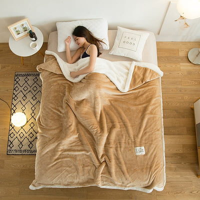 Hochwertige Winter-Fleecedecke