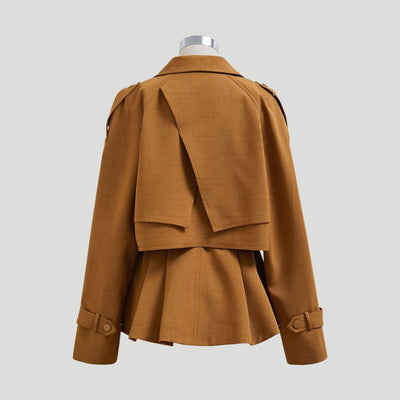 Schößchenjacke mit auffälligem Kragen und tailliertem Schnitt - Gemma
