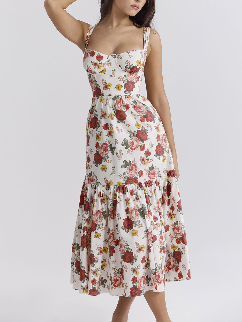 Fryda - Midikleid mit Blumenmuster und Neckholder im süßen Stil
