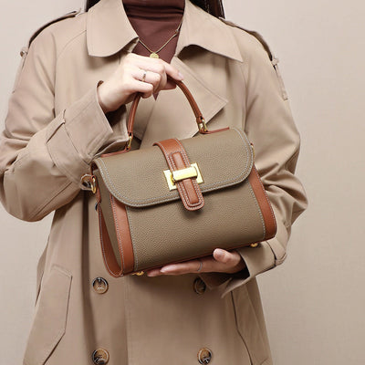 Damenhandtasche aus strukturiertem Leder mit Metallschließe - Natalia
