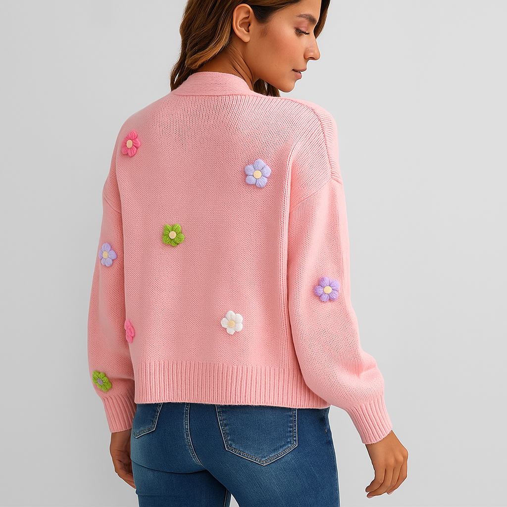 Damenstrickjacke mit dekorativer Blumenapplikation - Lily