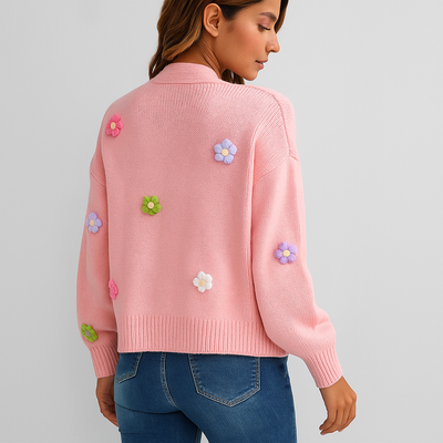 Damenstrickjacke mit dekorativer Blumenapplikation - Lily