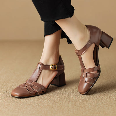 Karolanne - Schuhe mit Blockabsatz mit quadratischer Spitze und T-Riemen