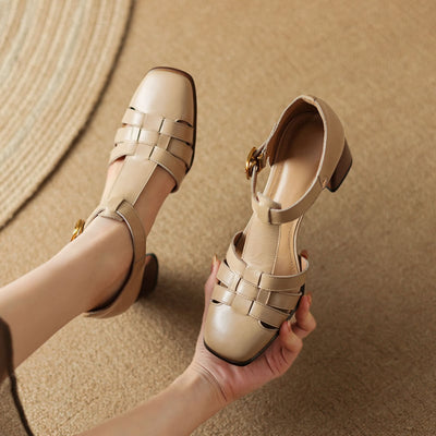 Karolanne - Schuhe mit Blockabsatz mit quadratischer Spitze und T-Riemen