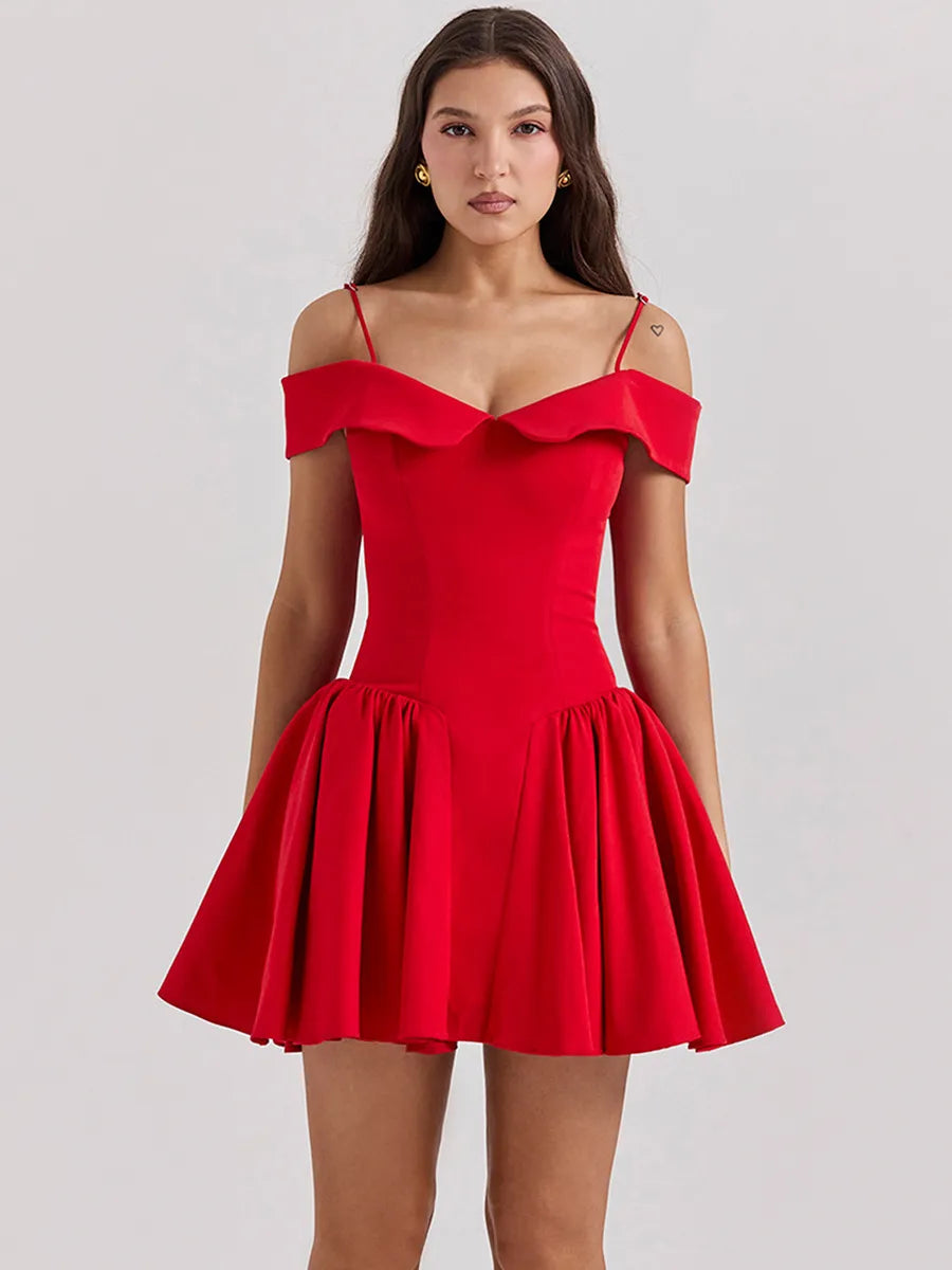Karli - Schmeichelndes Abendkleid mit fallenden Schultern