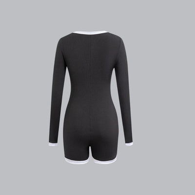 Melanie - Langärmliger Playsuit mit Kontrastbesatz und Knopfleiste