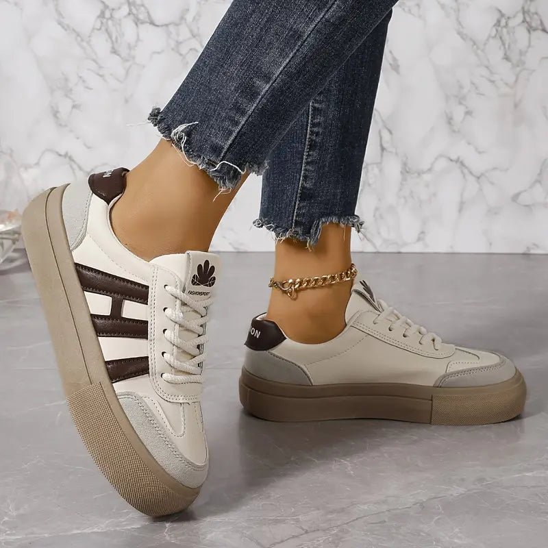Lässige und bequeme Turnschuhe - SportGlamour
