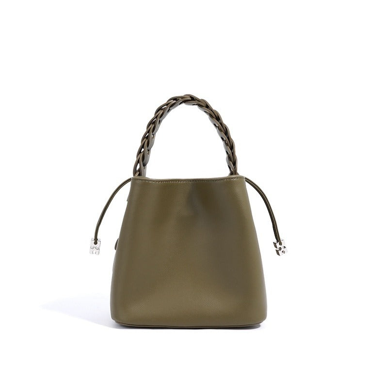Damenhandtasche mit geflochtenem Griff im Eimer-Stil aus Leder - Camila
