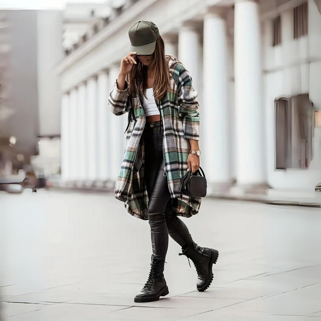 Pleun - Trendige karierte Damen Strickjacke