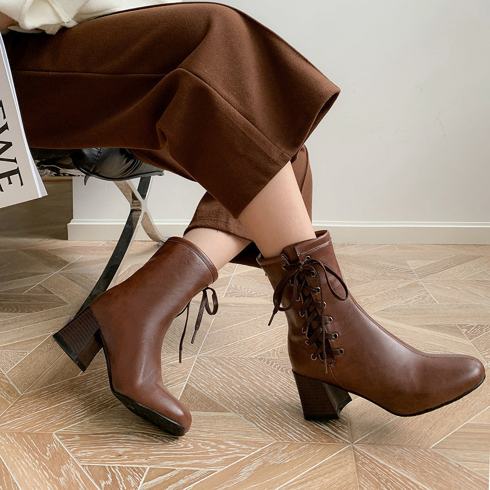 Vintage-Schnürstiefeletten - Nova