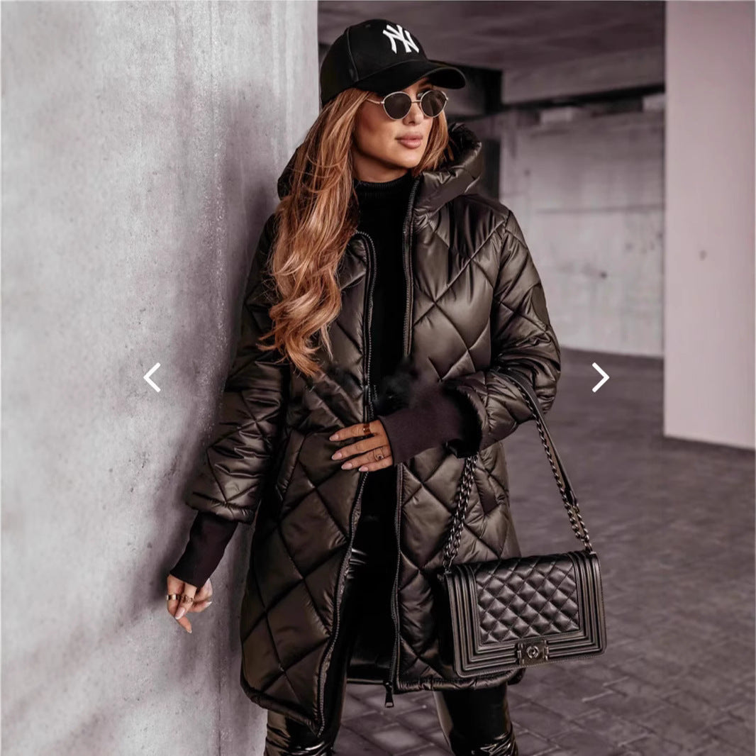 Lange Steppjacke mit urbanem Design - Levia