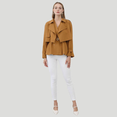 Schößchenjacke mit auffälligem Kragen und tailliertem Schnitt - Gemma