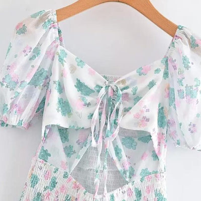 Fioby - Florales Rüschen-Minikleid mit Puffärmeln