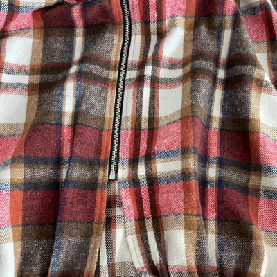Pleun - Trendige karierte Damen Strickjacke