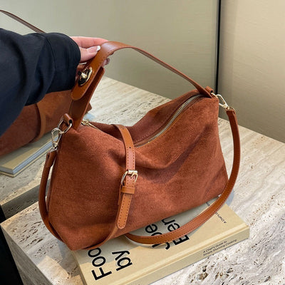 Damen-Umhängetasche aus weichem Wildleder im Retro-Stil - Maëlle