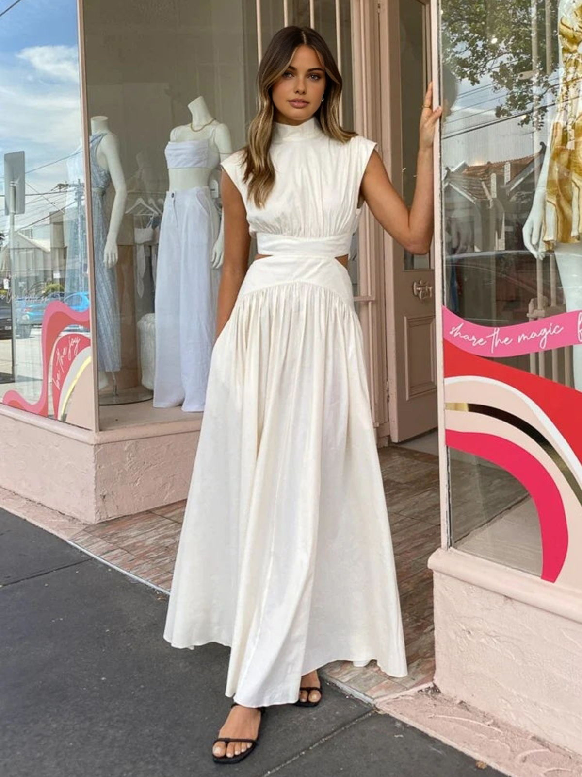 Daisy - Langes Kleid mit Rundhalsausschnitt