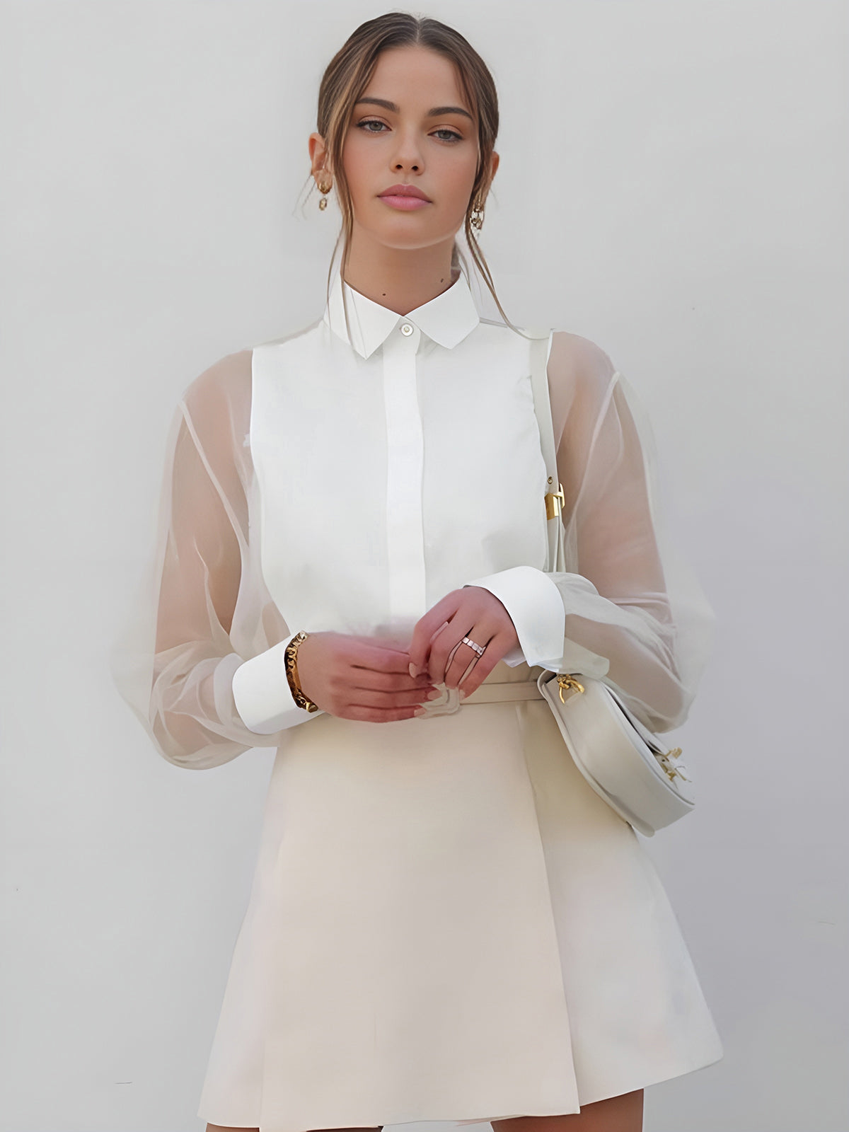 Isabella - Halbdurchsichtiges Hemd mit Puffärmeln aus Organza