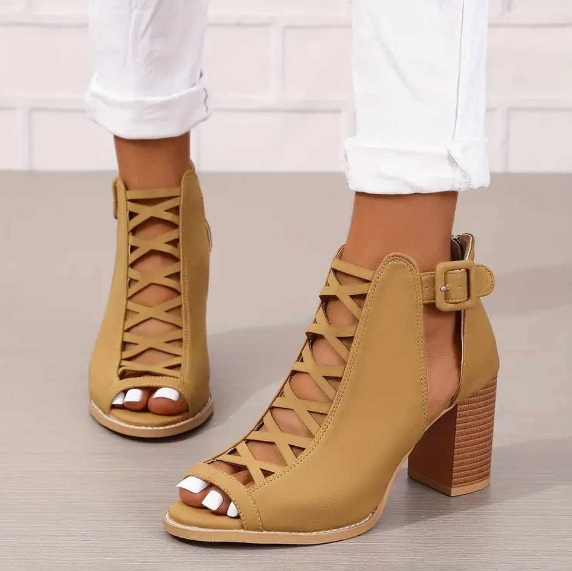 Lisa - Die Retro-High-Heels mit klobigem Absatz