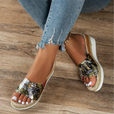 Femke - Damen-Keilabsatz-Sandalen mit Blumenmuster