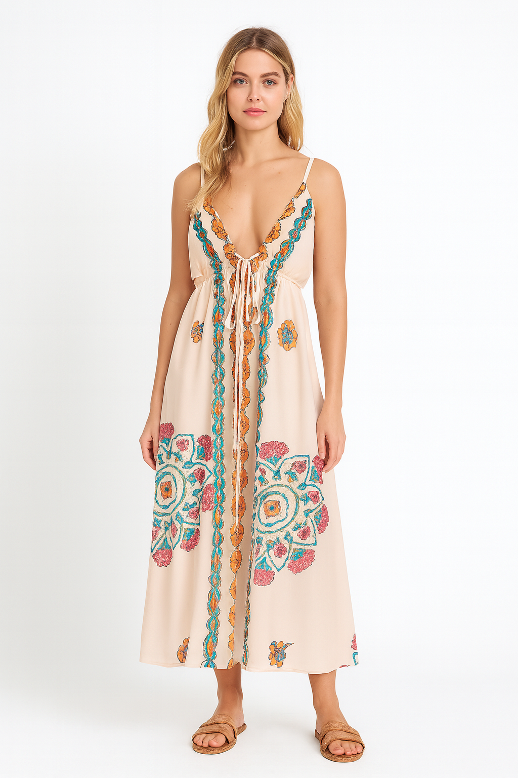 Langes Kleid mit Neckholderausschnitt und Blumenstickerei - Elara