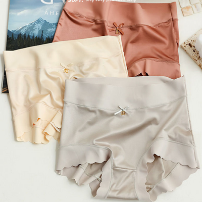 FINE - Nahtlose Satin-Slips