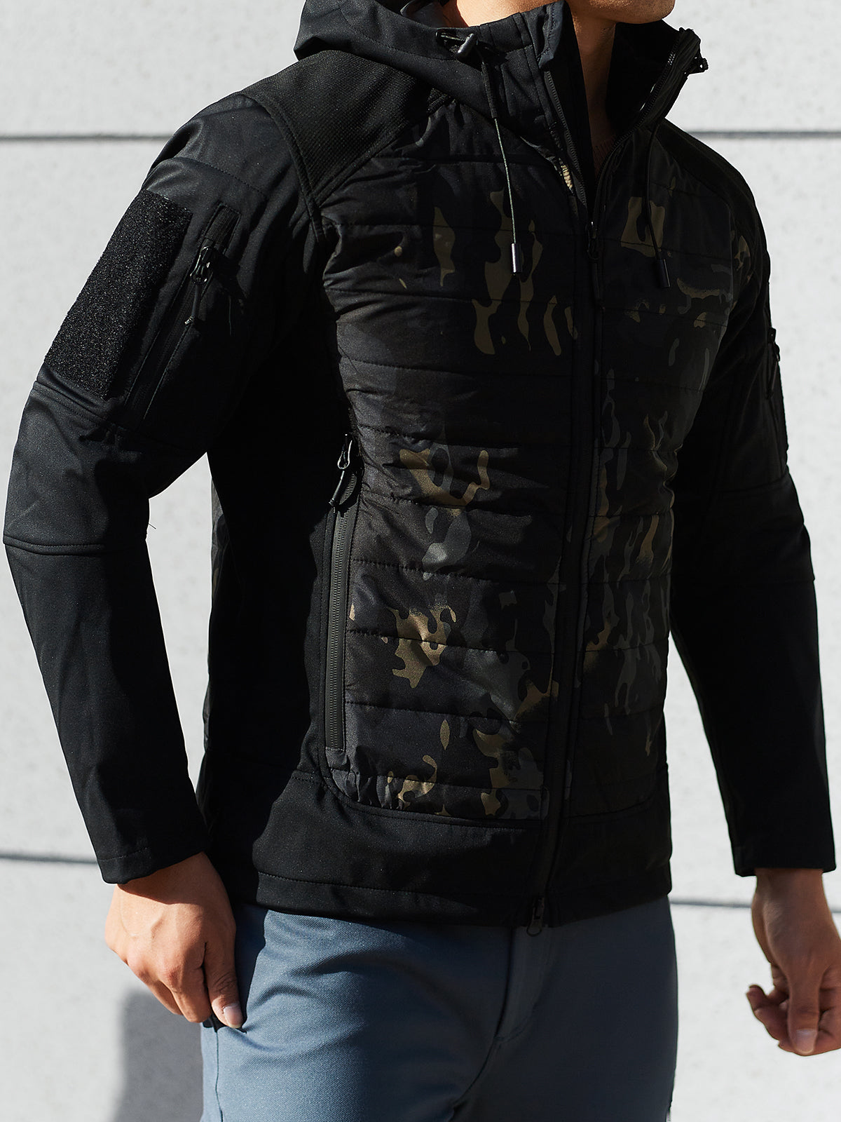 AdventureFlix Tactical Isolierte Jacke