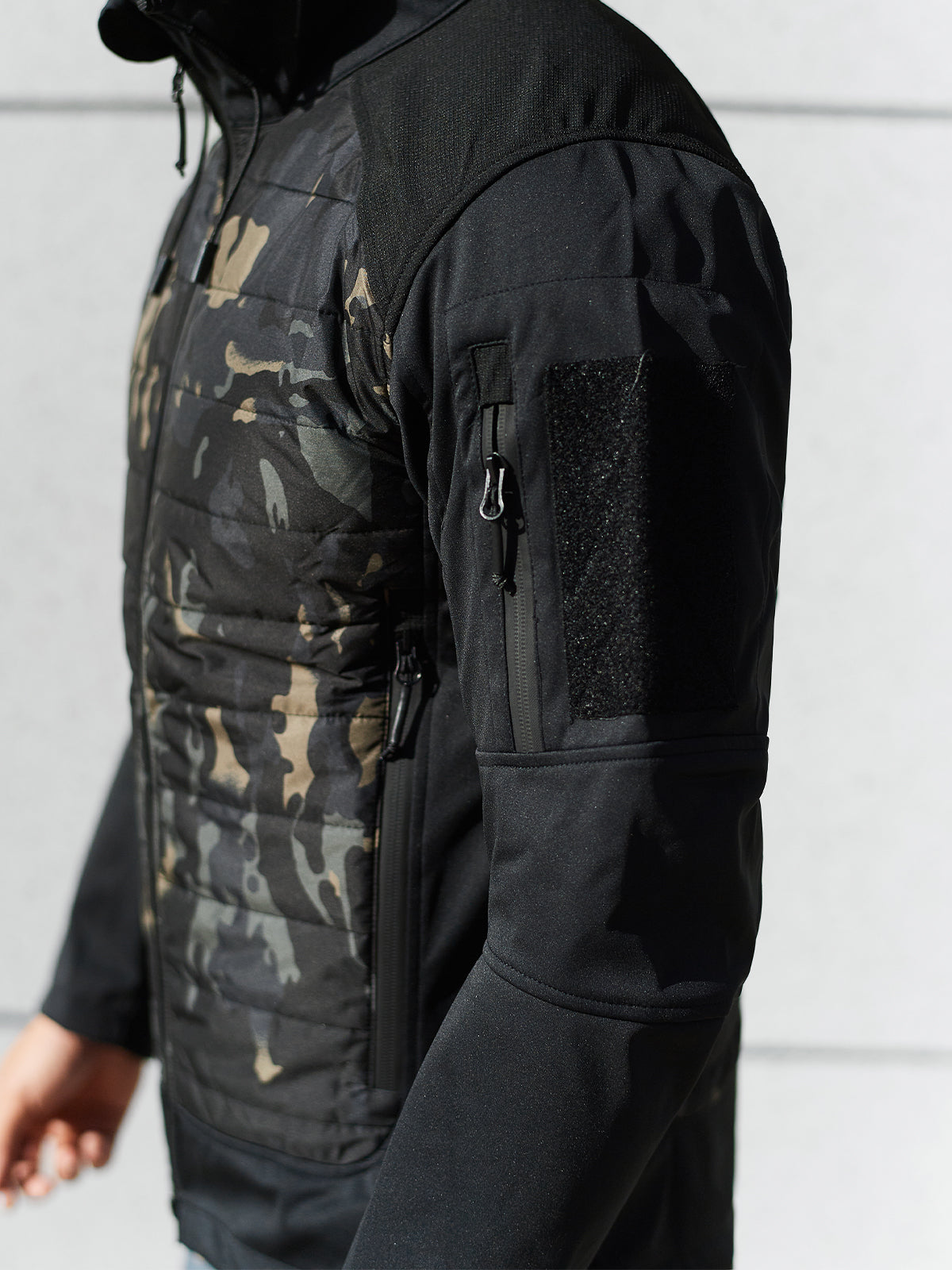 AdventureFlix Tactical Isolierte Jacke