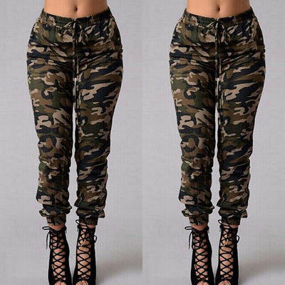 Serafina Hosen - Bequeme Damen Hose mit Camouflage-Muster – lässig und modebewusst