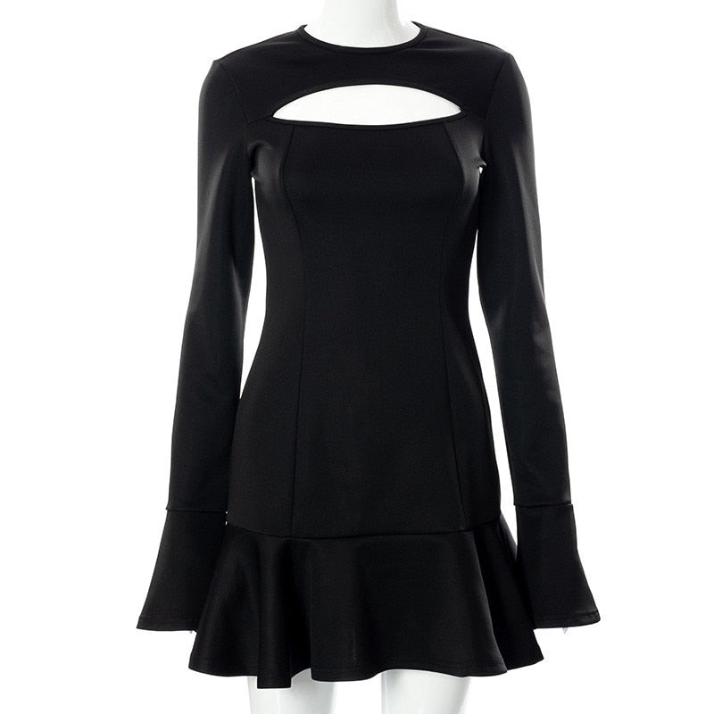 Nena - Schwarzes Trapezkleid mit Volants und langen Ärmeln