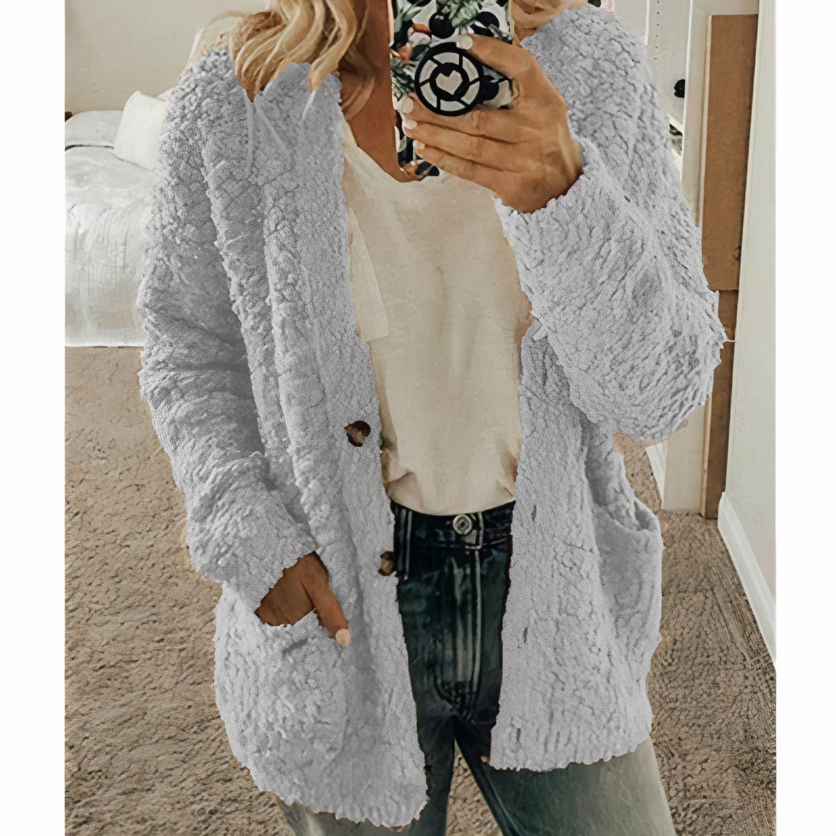 KAROLINA - Plüsch-Strickcardigan
