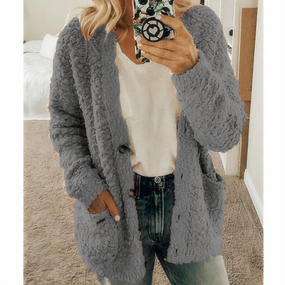 KAROLINA - Plüsch-Strickcardigan