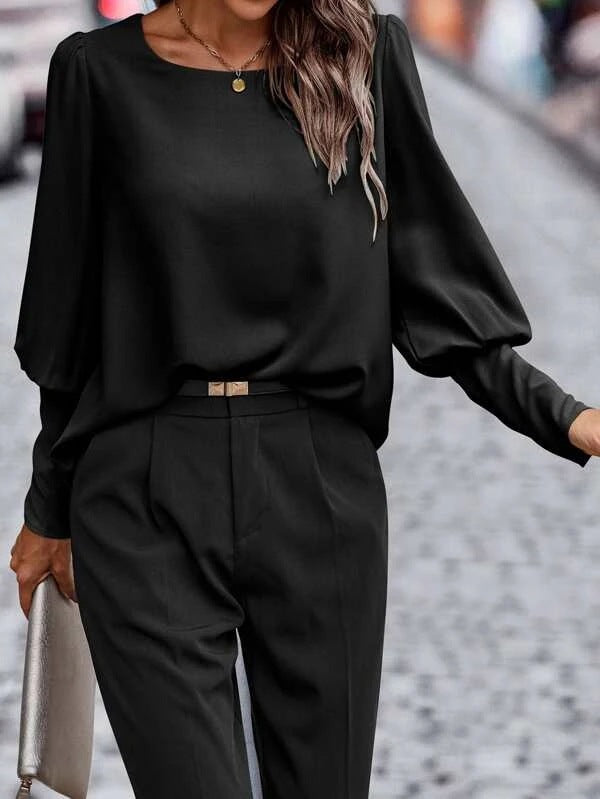 Nina - Bluse mit O-Ausschnitt