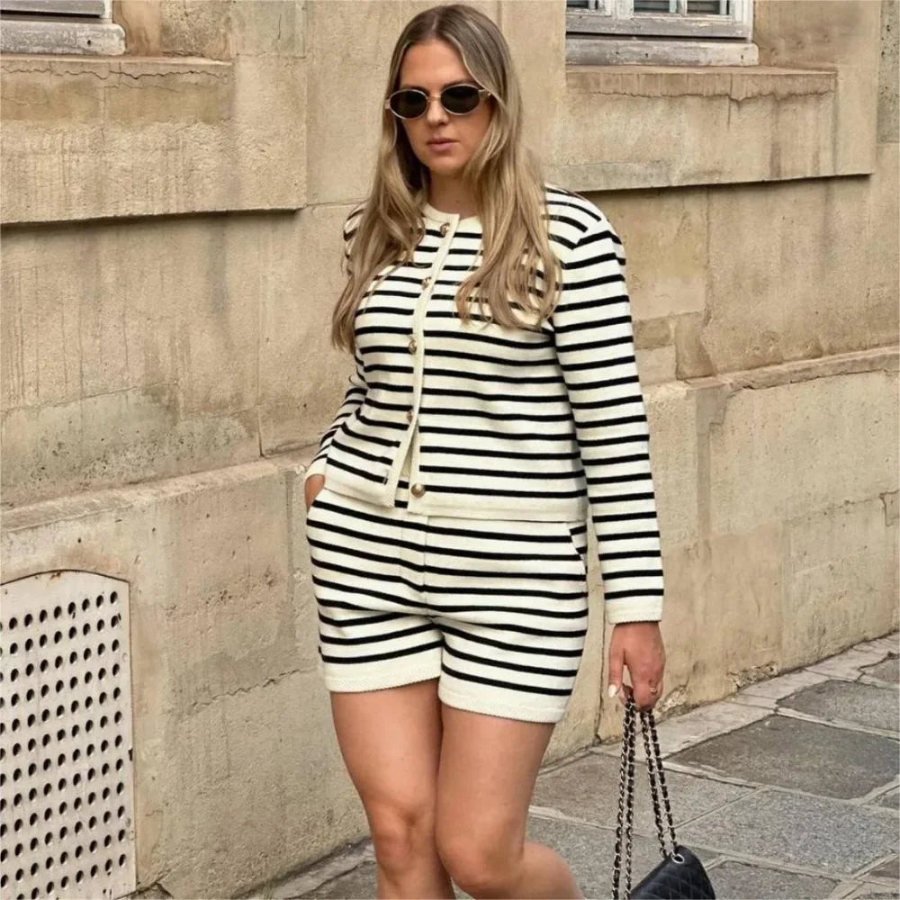Amaranta Elegantes Set