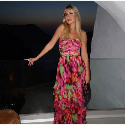 Evelina - Langes, tief ausgeschnittenes Kleid mit Volants und Blumenmuster