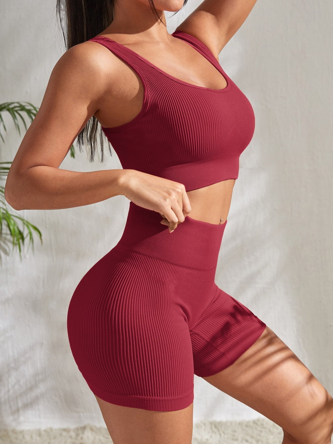 Bera Sportoutfit - Schones Sportset mit Shorts und Tops für Damen