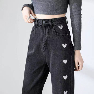 Loretta Hosen - Bequeme Denim Hose mit weitem Bein und romantischen Herzen