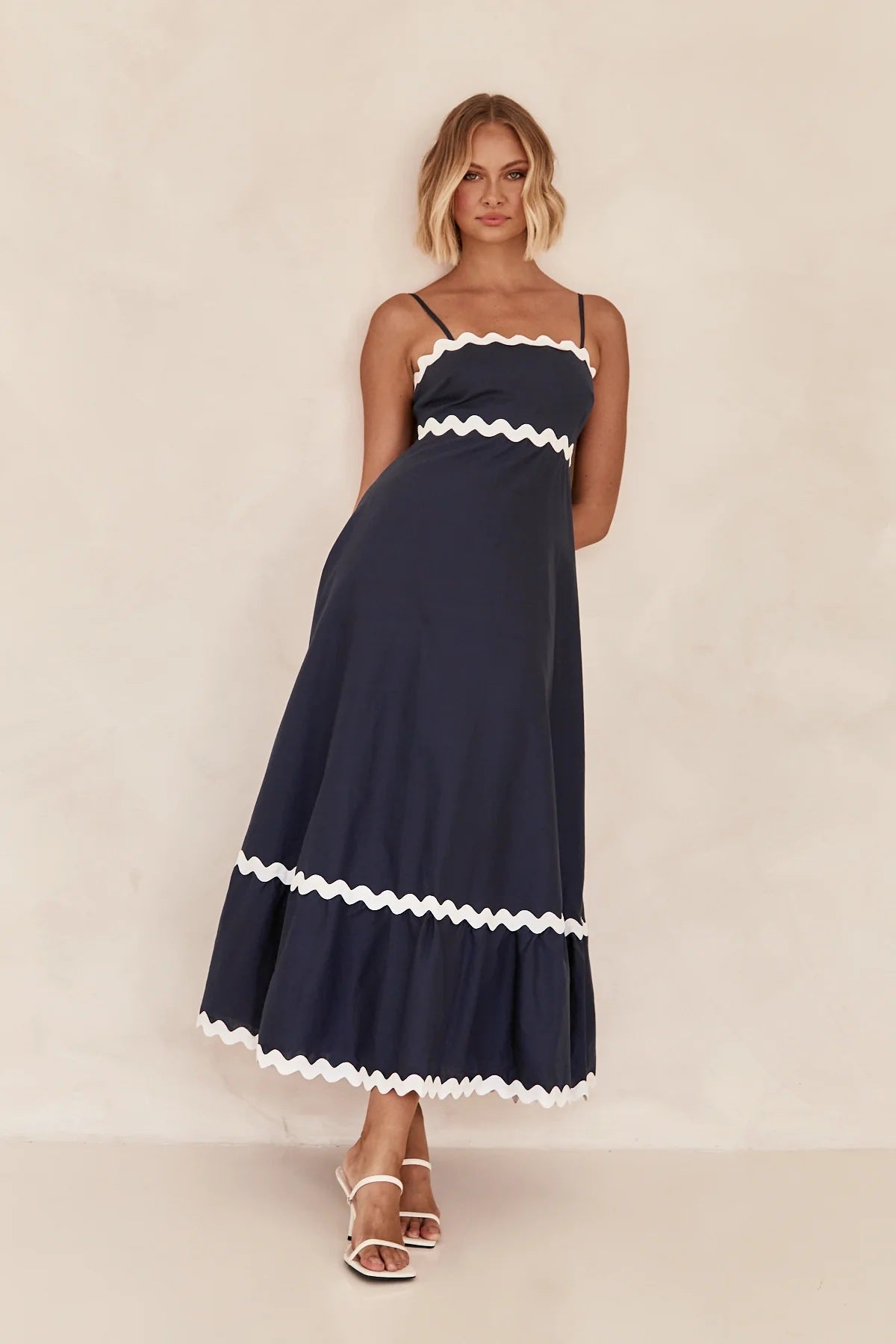 Elsa Lässiges bequemes Kleid