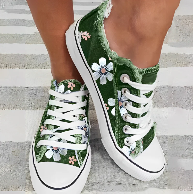 Rena - Trendige Damen-Sneaker mit floralem Denim-Muster für einen stylischen Look