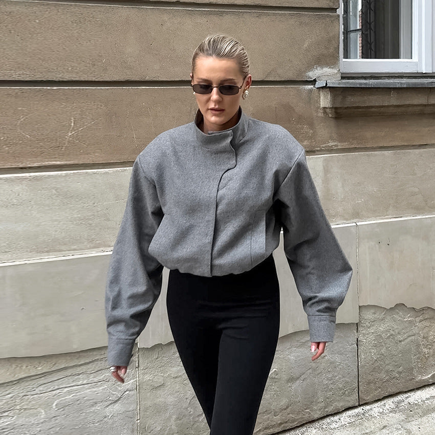 Kurze Damenjacke mit hohem Kragen - Yasmin