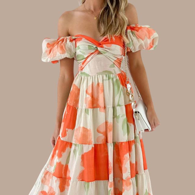 Bella - Langes Bohème-Kleid mit tief ausgeschnittenen Trägern