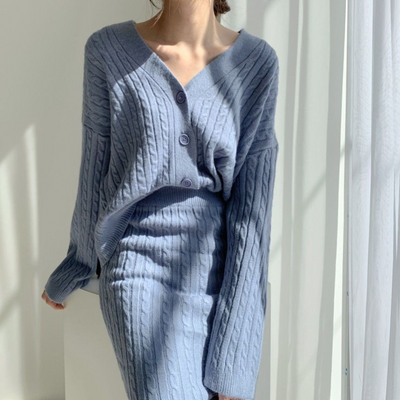 AMALIE - Set aus Strickoberteil und Rock