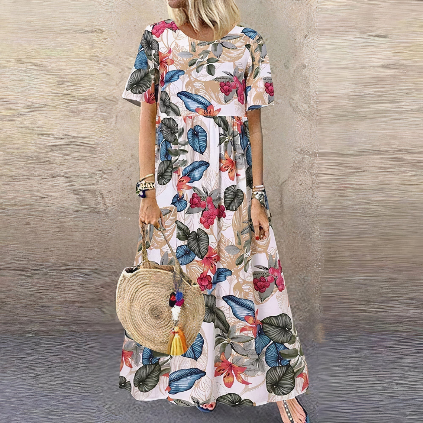 Lotte – Lebendiges Blumen-Maxikleid für einen eleganten Look