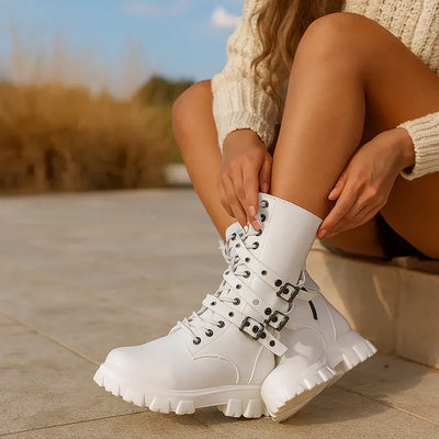 Damen-Schnürstiefel mit mehreren Schnallen und stabiler Sohle - Monica