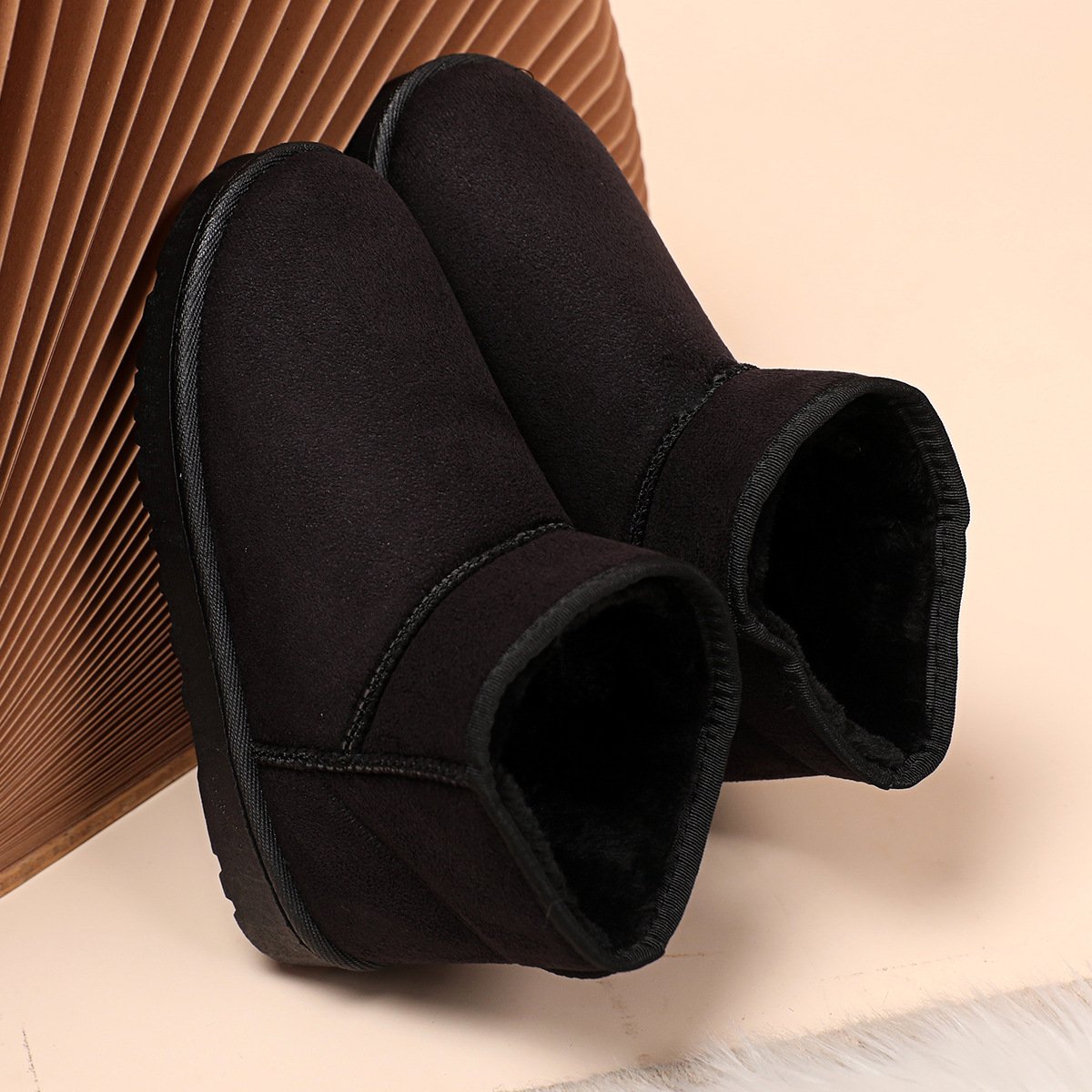 Damen Winterstiefel aus Wildleder mit Pelzfutter - Lety