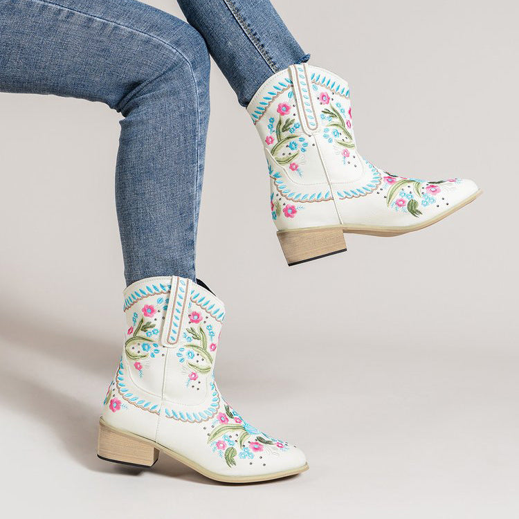 Bestickte wadenhohe Stiefel - Sienna
