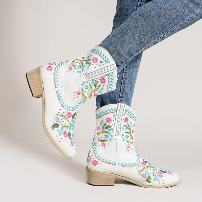 Bestickte wadenhohe Stiefel - Sienna