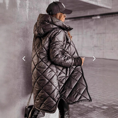 Lange Steppjacke mit urbanem Design - Levia