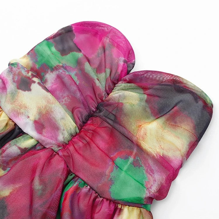 Evelina - Langes, tief ausgeschnittenes Kleid mit Volants und Blumenmuster