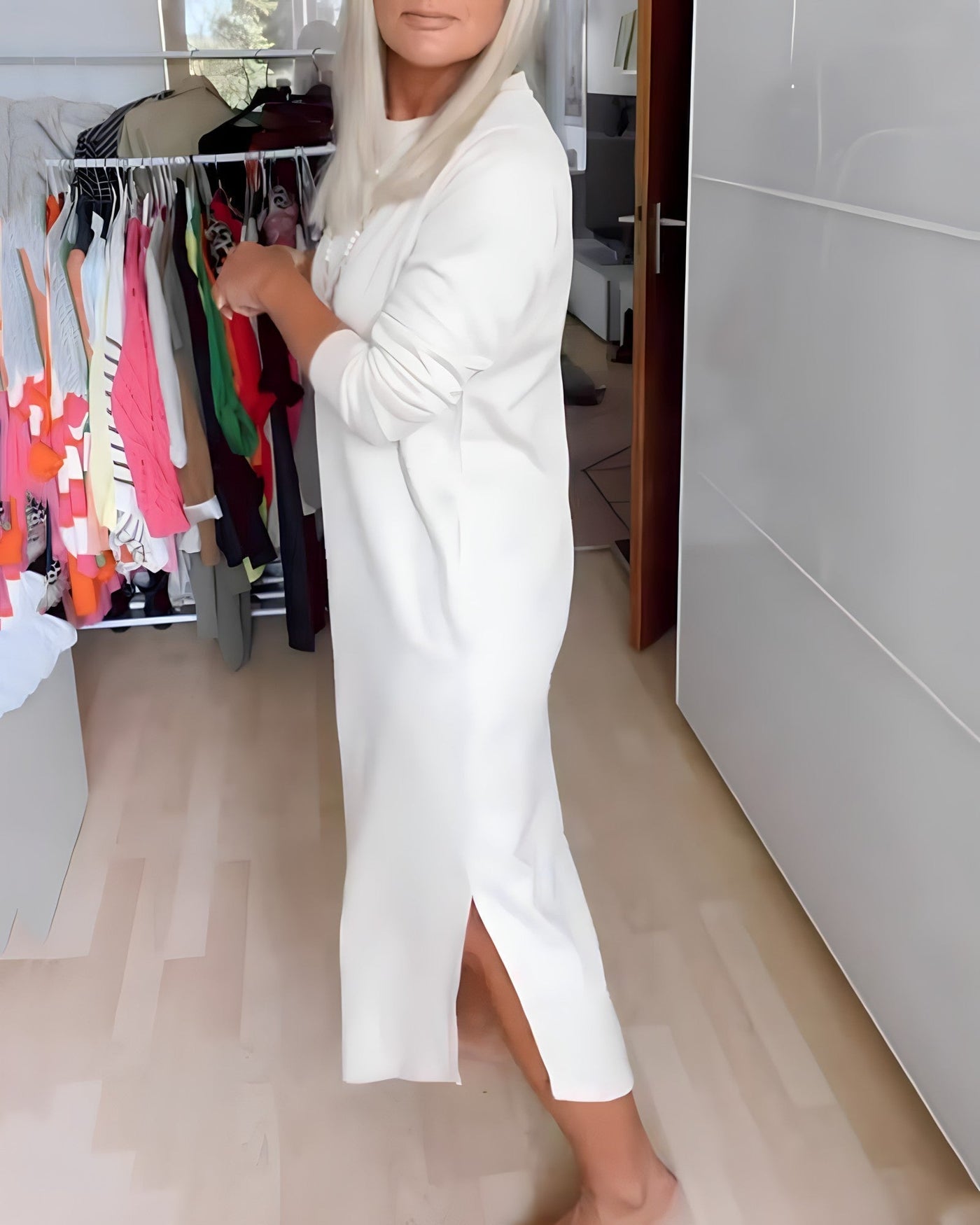 Gigi - Kleid mit Rundhalsausschnitt und lässigem Schnitt