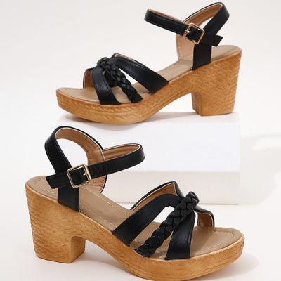 Sandalen mit mittlerem Absatz und Borte - Aveline